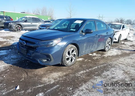 2024 Subaru Legacy Premium z USA, uszkodzony, nr VIN 4S3BWAD64R3028892